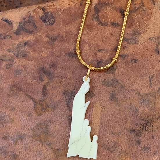 Colar Nossa Senhora de Fátima e os Pastorinhos